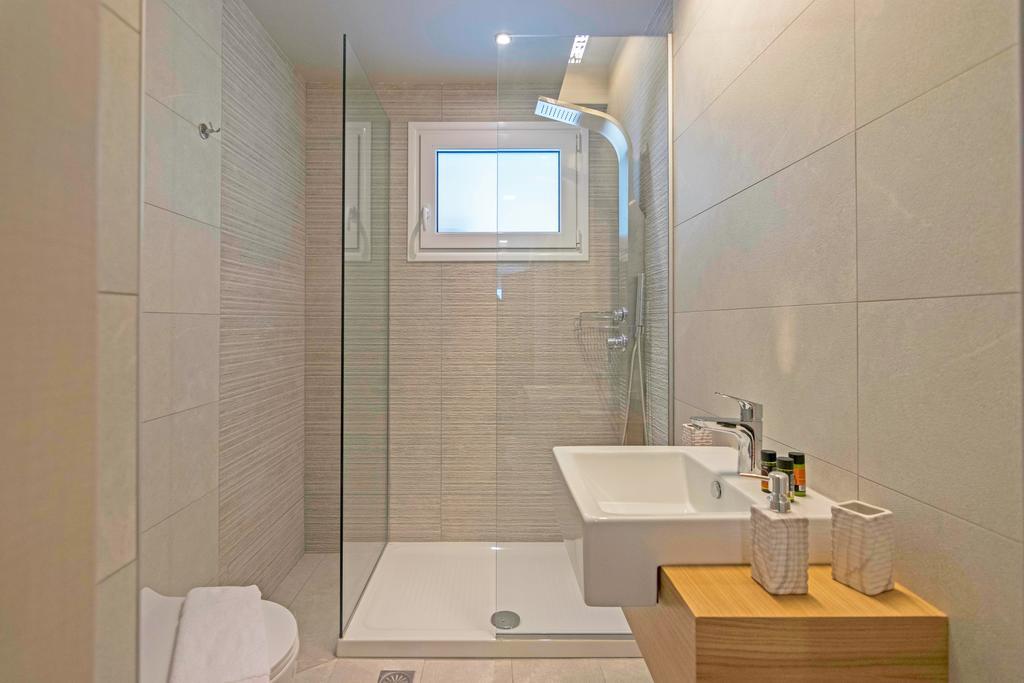 Sonja Beachfront Apartments Като Дарацо Екстериор снимка