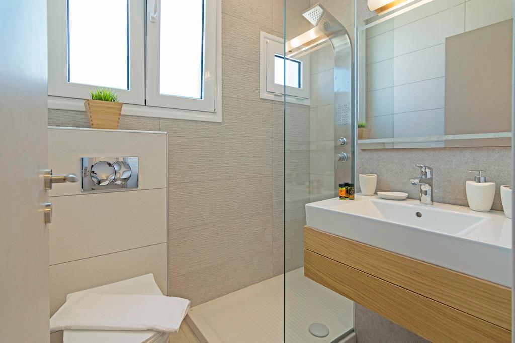 Sonja Beachfront Apartments Като Дарацо Екстериор снимка